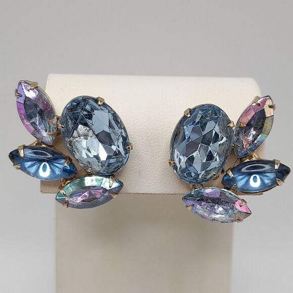 Vintage GARNE Blue Rhinestone Clip-On Earrings Fire Polished 50s-60s - Picture 6 of 12